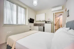 Bentzi...Boutique Apartment 1, Classic Double with kitchenette, 2 Guests - Image 2