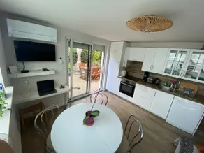 La Franqui Apt – Terrace – Greenery and Sea View - Image 4