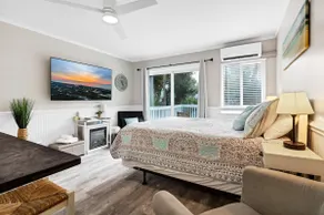 A Room With a View-1 BR Efficiency Condo Close to Everything.  - Image 3