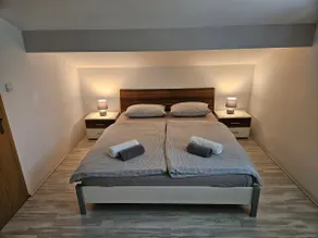 Apartma 5 - Image 2