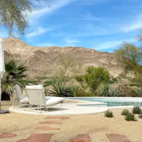 Villa Leche, hill-top estate with panoramic views - Image 2