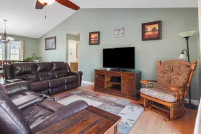 Private Dock, Game Room, Hot Tub, Fire Pit!! - Image 5