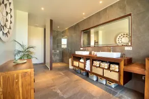 Karmagali luxury family private pool villa 7BR beachside, hotel services 4* - Image 4