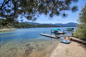 Waterfront cabin with dock on Hayden Lake - Image 2