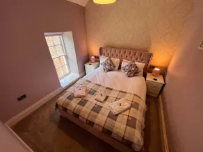 Historic 18th Hussars Cottage with a Modern twist - Image 4