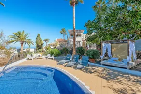700 m2 garden villa& infinity pool near restaurant - Image 2