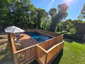2 Bedroom Hamptons Waterfront Cottage Rental - Image 3