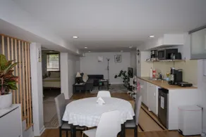 Bright & Cozy Private Suite close to DC - Image 2