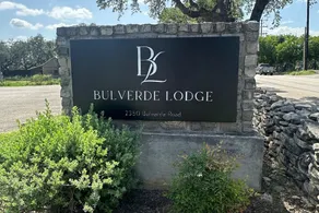 Group Lodging, Walkable Downtown, 4 Private Suites - Image 2
