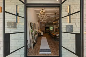 Group Lodging, Walkable Downtown, 4 Private Suites - Image 4