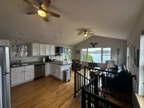 Harborview Lake House - Image 5