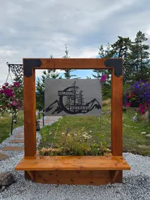 Malahat Mountain Retreat, gorgeous views - Image 2