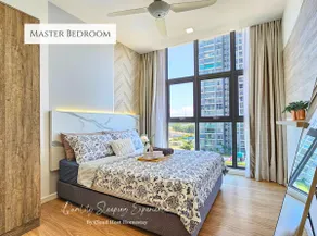 Cyberjaya 3BR Homestay Balcony with Pool View & Near to MMU - Image 4