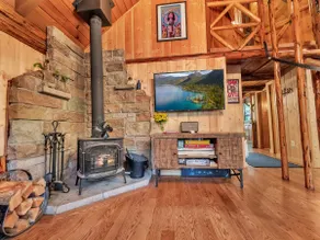 Charming Log Cabin at Lake Cushman - Image 5