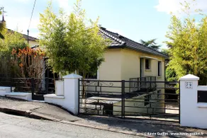 Townhouse with relaxation area. - Image 3