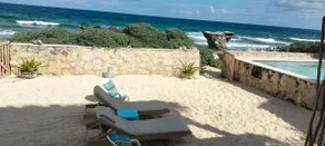 Amazing, Prívate Beach studio with pool - Image 5