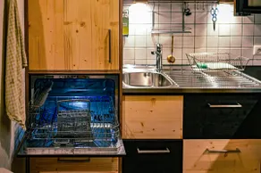 Quiet, nice apartment, free parking, terrace - Image 3