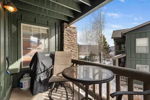 Fox Bay Condo with Mountain Views 5 Min to Gondola - Image 3