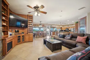 RIVERFRONT PARADISE OASIS W/ PRIVATE BEACH & BOAT DOCK - Image 3
