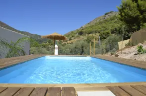 The Valley Cottage - Image 3