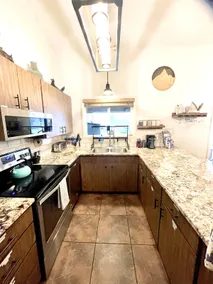 Peaceful, Cozy, Views, Great location plus AC - Image 5