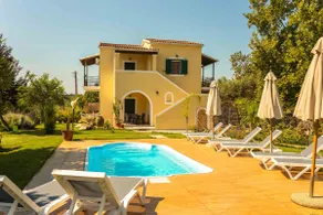 Blue wave beach villa with pool 100m from the beach - Image 3