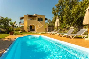 Blue wave beach villa with pool 100m from the beach - Image 4