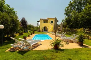 Blue wave beach villa with pool 100m from the beach - Image 2