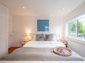 Devon Beach Haven with Hot Tub - The Bolt Hole - Image 3
