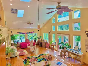 Spectacular Suite in the Gorgeous Granite Dells - Image 4