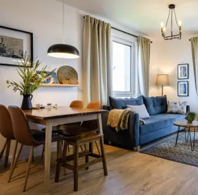 Home - Stay calm - Image 5