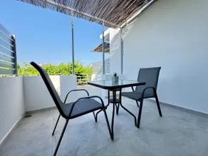 Cozy Apt w/ garden near the Beach - El Greco No. 2 - Image 5