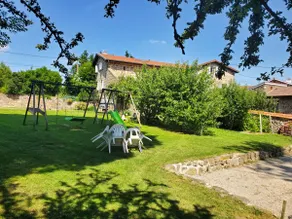 Cozy 8-person gîte in the Pilat Natural Park, ideal for families and groups. - Image 2