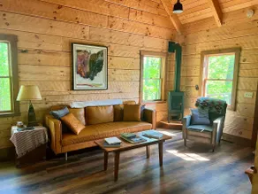 Cohosh - Hand hewn private log cabin with views - Image 2