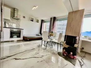 4.5 Family, Beautiful view, cozy, modern, center - Image 3