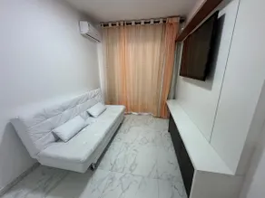 Beautiful apartment near the Botanical Garden! - Image 2