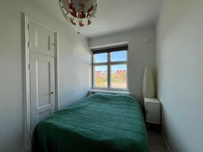 Spacious home: Tempur, park view and washing machine - Image 4