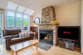 Condo Rustique Stoneham | AC | Balcony | BBQ - Image 2