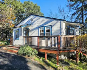 Cozy Cottage - Walk to downtown Petaluma - Image 2