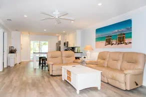 Blue Wave Cottage - Image 5