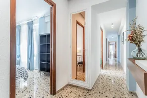 Croqueta Apt: Spacious Spotless Metro City Center - Image 5