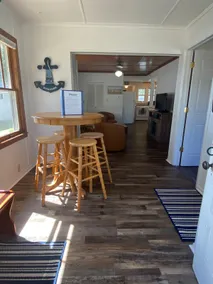 Cottage by the Beach - Image 2