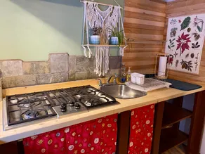 Cedar Forest Cabin Escape — Private, Eco-Friendly - Image 4
