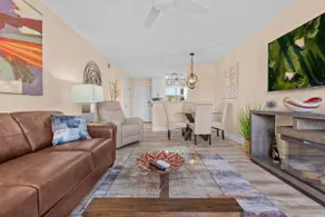 Stylish Old Town Scottsdale Condo| Pool| Wifi - Image 2