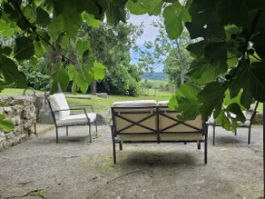 House in Galizano with garden - Image 2