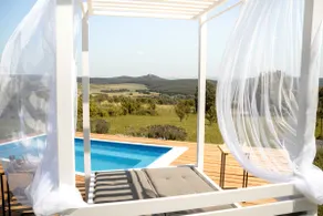 Káli Vineyard Estate with pool, sauna and hot tub - Image 2
