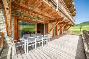 WAPA - Premium Ski-in Ski-out Apartment - Image 3