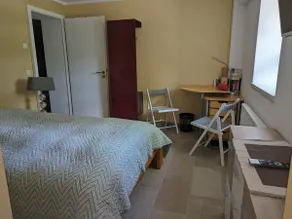 German - Image 3