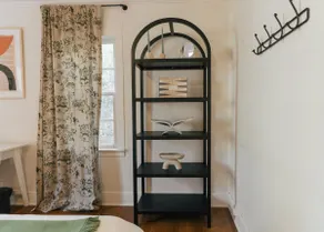 Boho Bungalow in Historic Downtown Fayetteville - Image 4