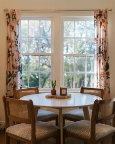 Boho Bungalow in Historic Downtown Fayetteville - Image 2